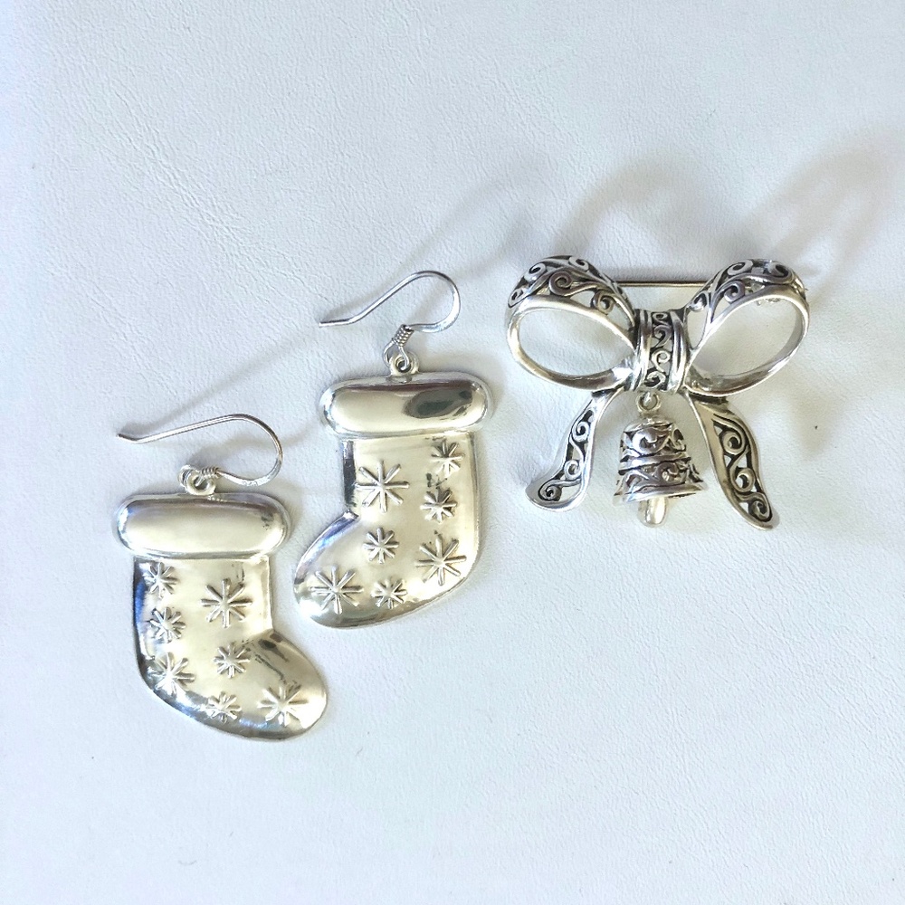 Holiday Earring and Pin Set